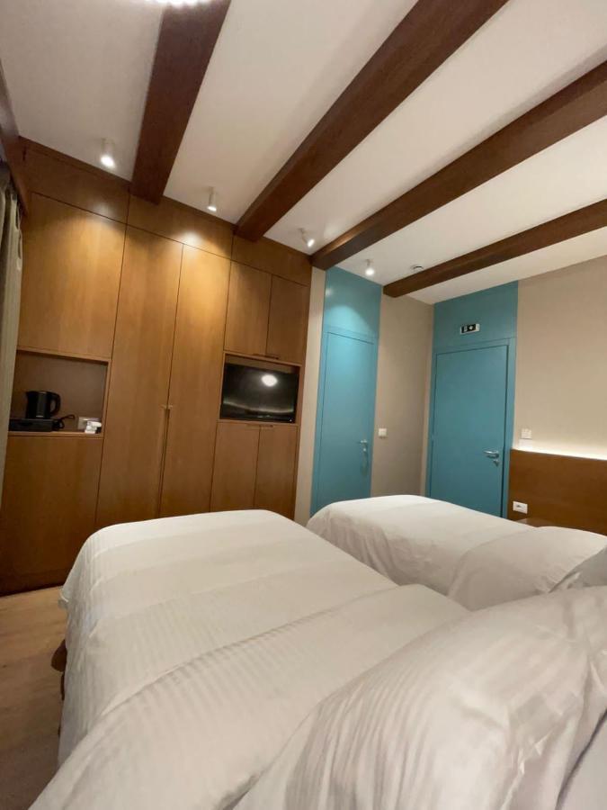 Palorto Traditional Hotel ジロカストラ エクステリア 写真