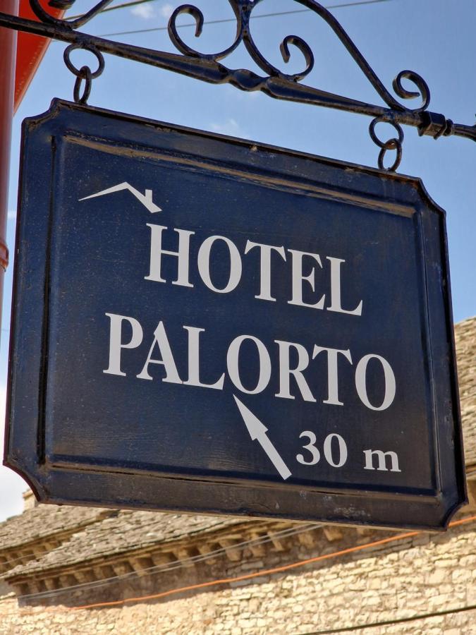 Palorto Traditional Hotel ジロカストラ エクステリア 写真