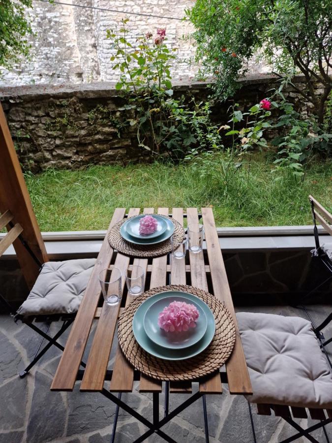 Palorto Traditional Hotel ジロカストラ エクステリア 写真